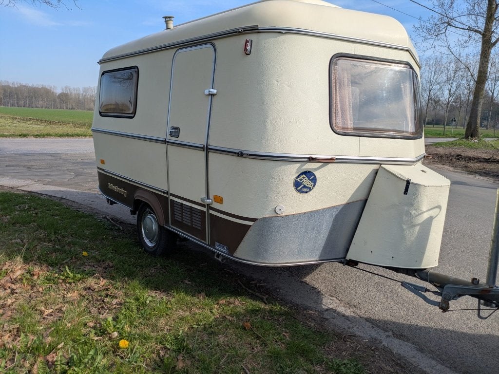 Caravan Eriba Pan Familia Touring, Reservewiel, Treinzit, Tot en met 3, Particulier