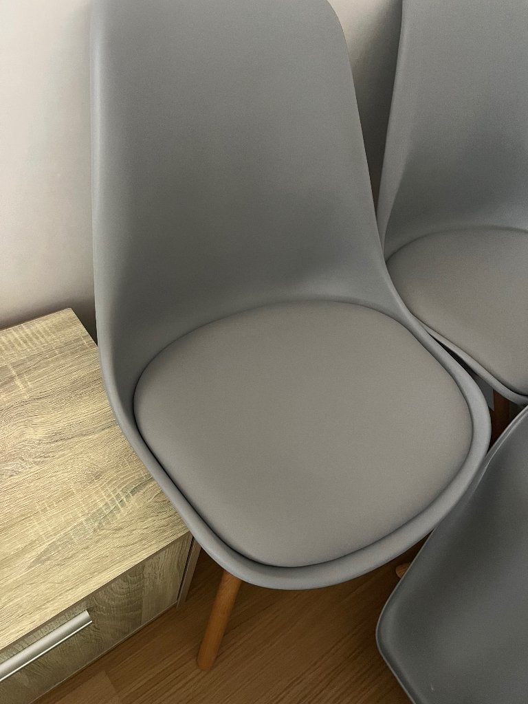 4 Stoelen, Maison & Meubles, Chaises, Gris, Comme neuf, Landelijk, Enlèvement