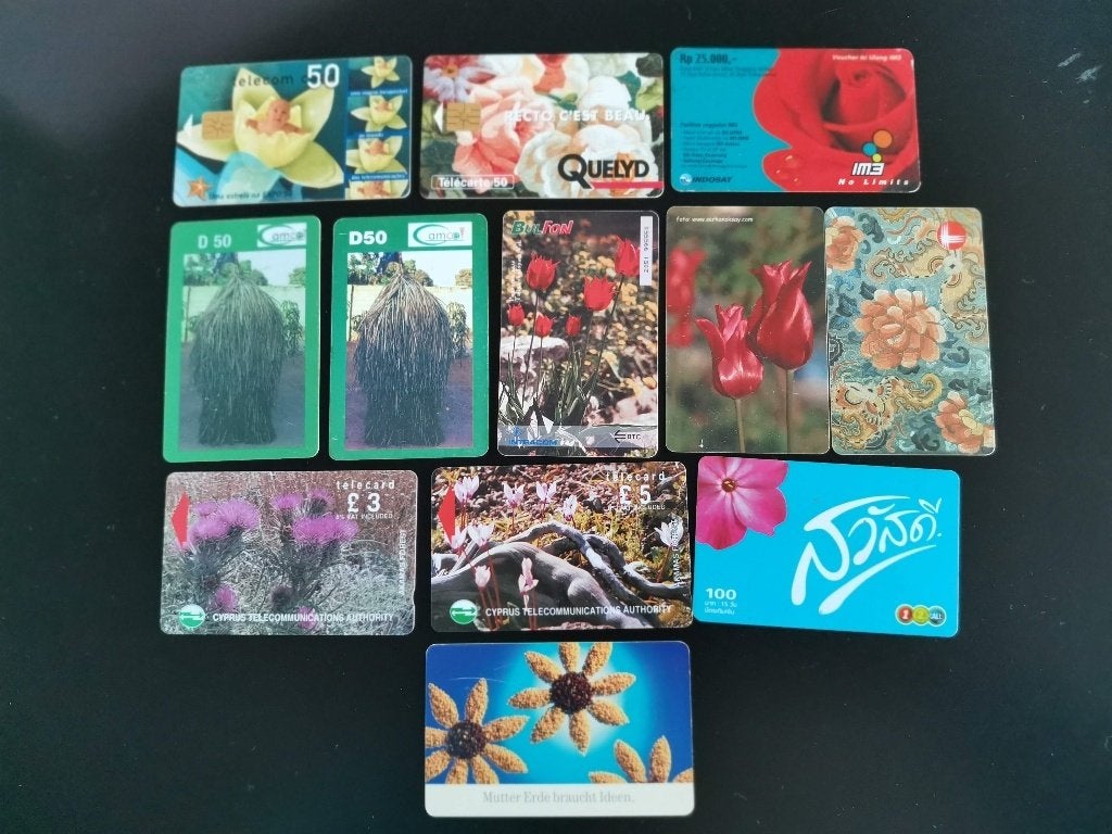 12 cartes de téléphone sur le thème des fleurs, Collections, Cartes de téléphone, Enlèvement ou Envoi
