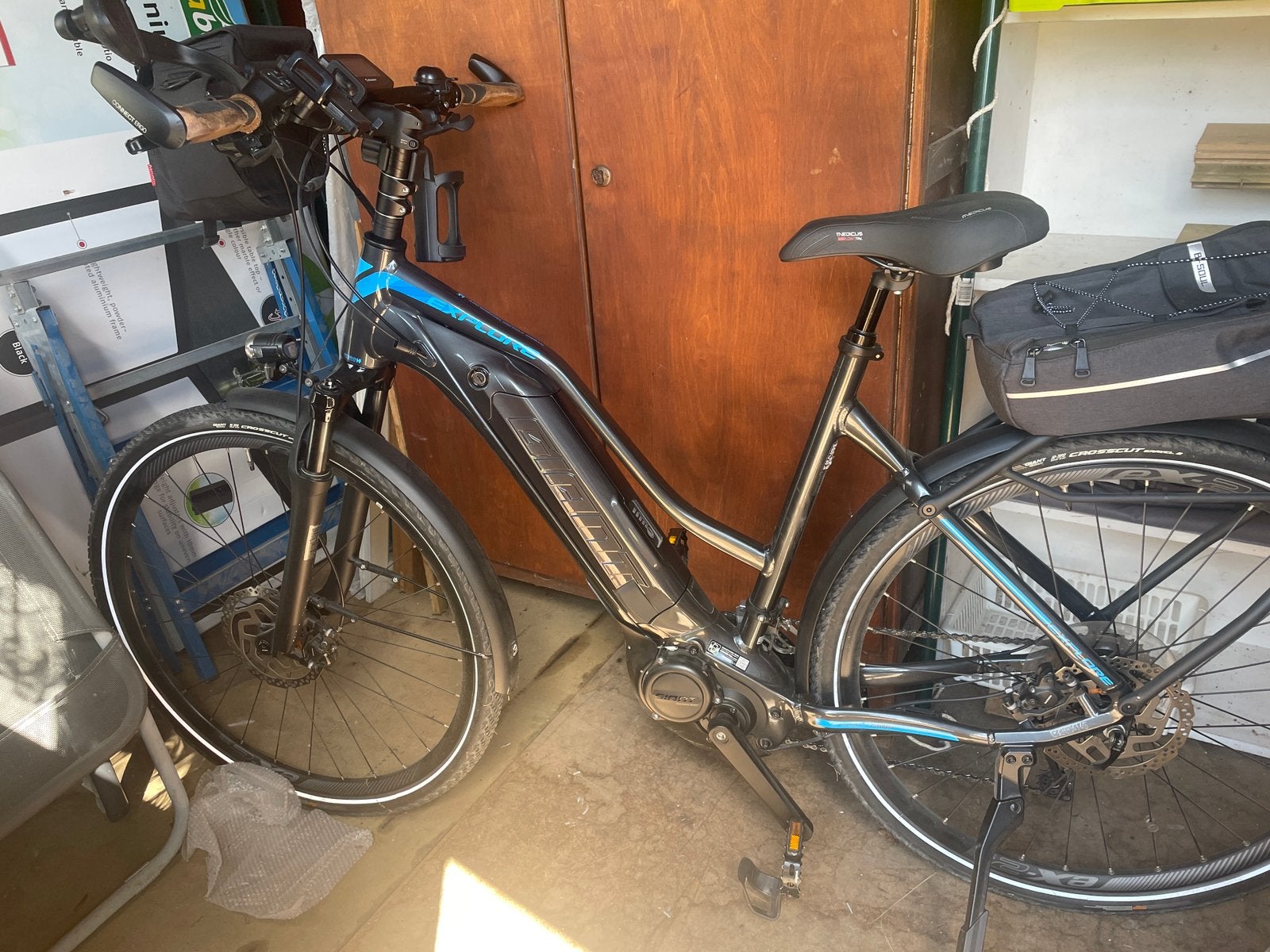 Vélo électrique Giant pour femme ou homme, Enlèvement, Comme neuf, Giant