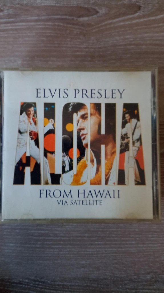 Elvis cd, Aloha from Hawaii, slechts 5 euro., Ophalen of Verzenden, Zo goed als nieuw, Rock-'n-roll, Live-album