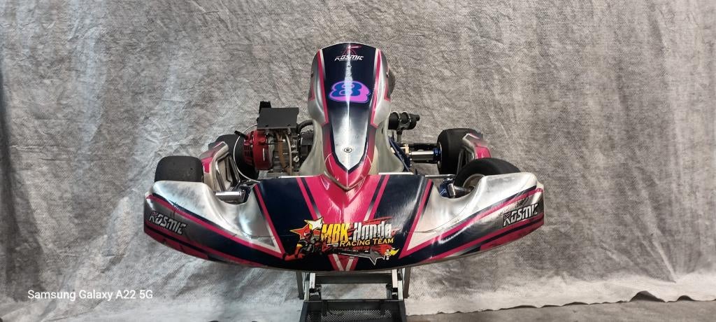 Kosmic Chassis met origineel Honda GX200, Enlèvement, Kart