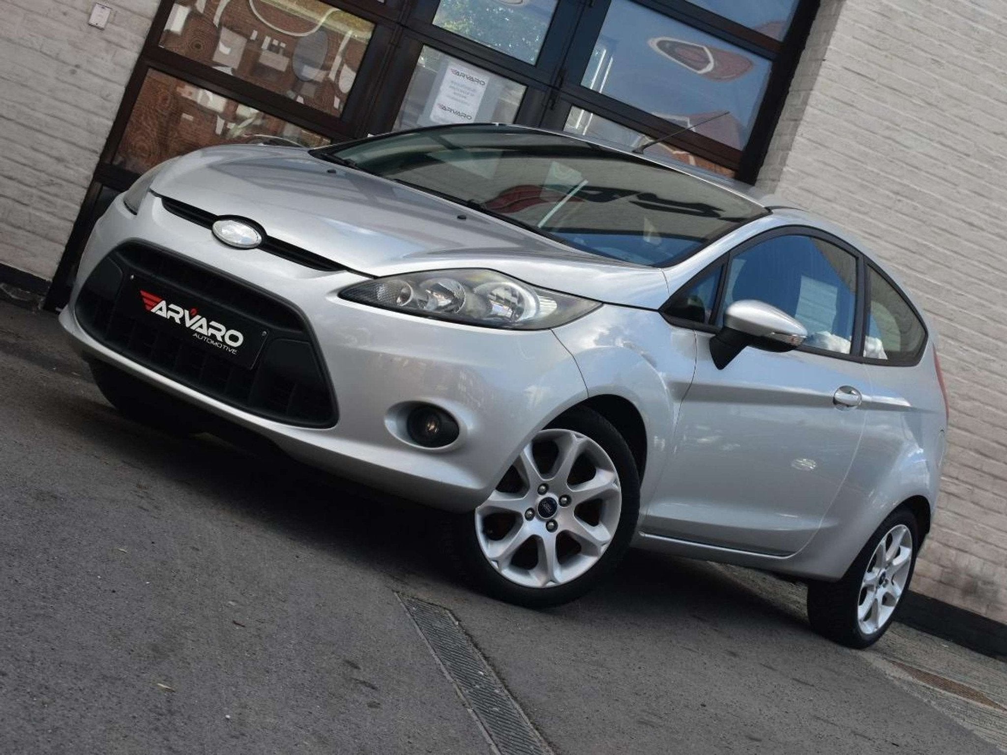 Ford Fiesta 1.25i Titanium / Airco / Topstaat / Garantie, Auto's, Voorwielaandrijving, Euro 5, Stof, Gebruikt
