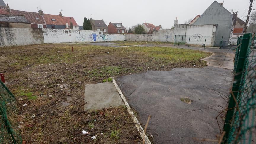 Achat/loc. parking désaffecté, zone indus., terrain, friche, Gembloux