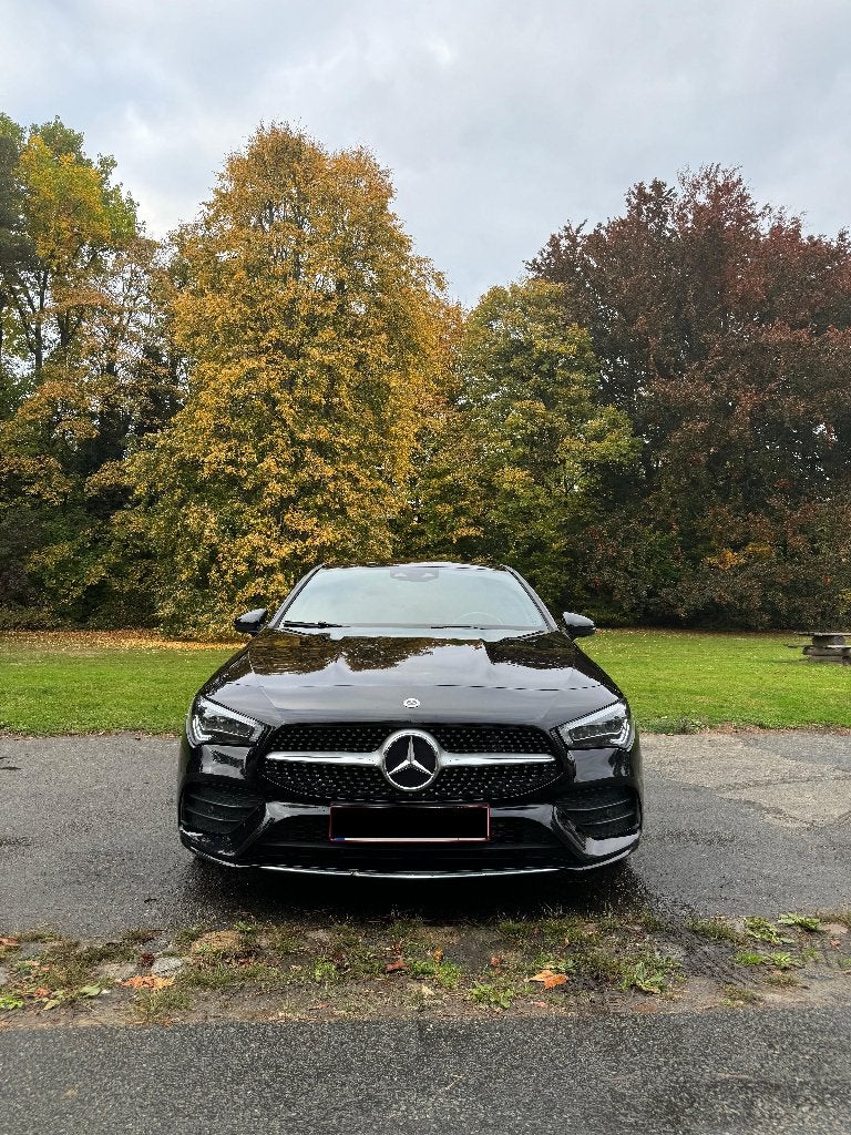 Mercedes-Benz CLA 200d, Cuir, CLA, Carnet d'entretien, 5 portes