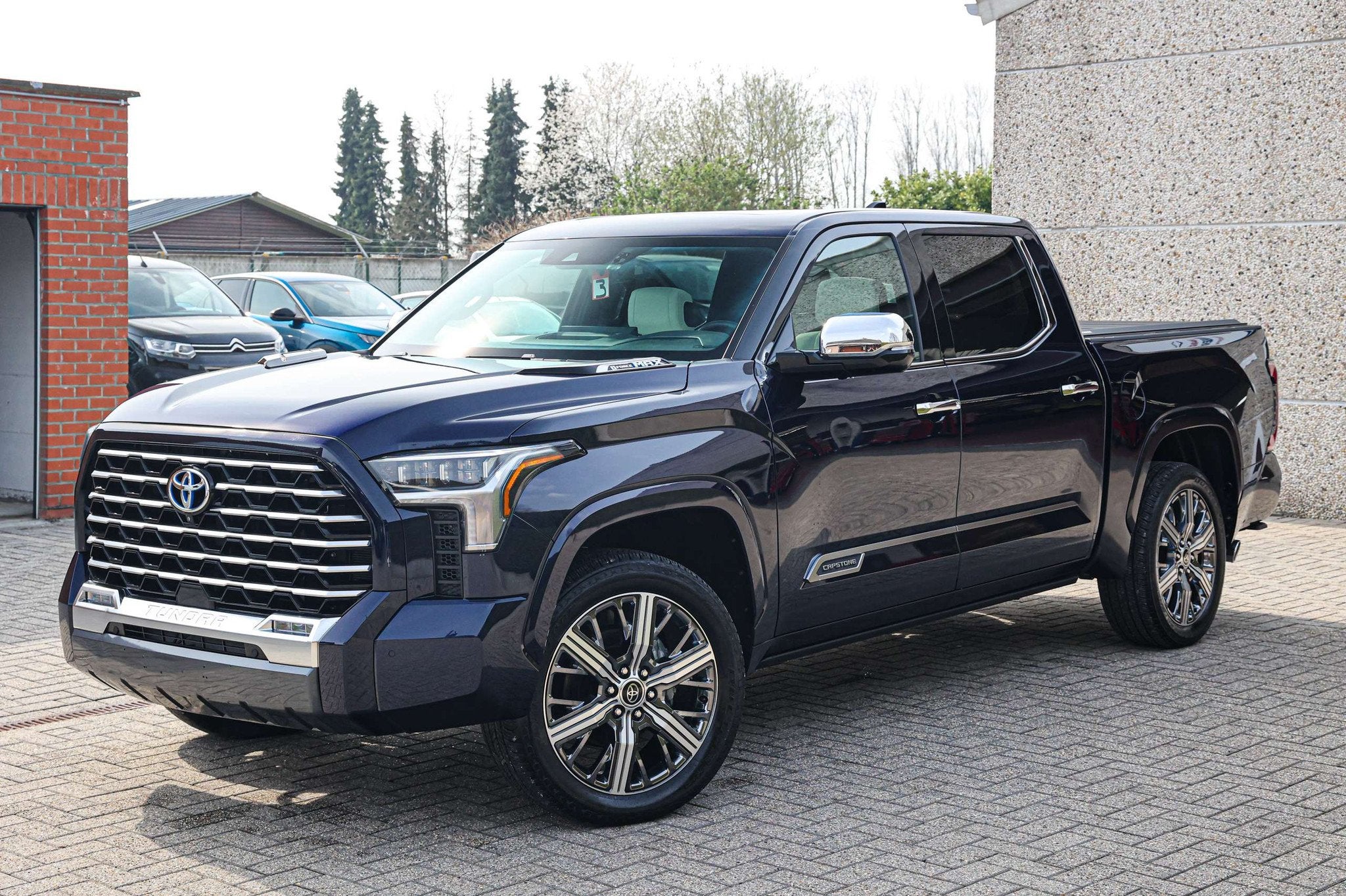 Toyota Tundra BTW-WAGEN*FULL-OPTION*BELGISCHE-WAGEN*PANORAMI, Autos, Toyota, Achat, 4 portes, Entreprise, Noir