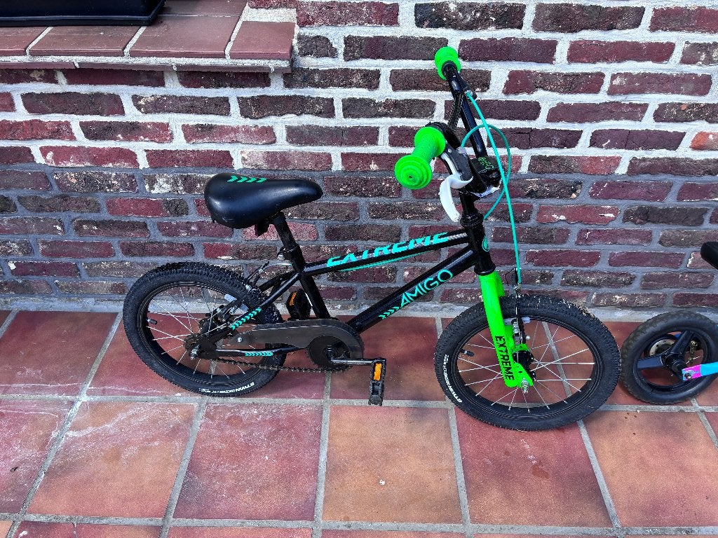 AMIGO Extreme 16 inch kinderfiets / BMX (zwart met gifgroen), Fietsen en Brommers, Fietsen | Kinderfietsjes, Gebruikt, 16 tot 20 inch