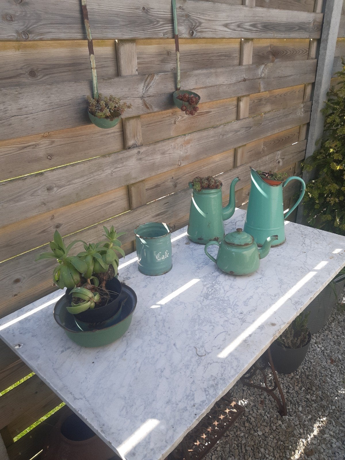Décoration de jardin, Enlèvement