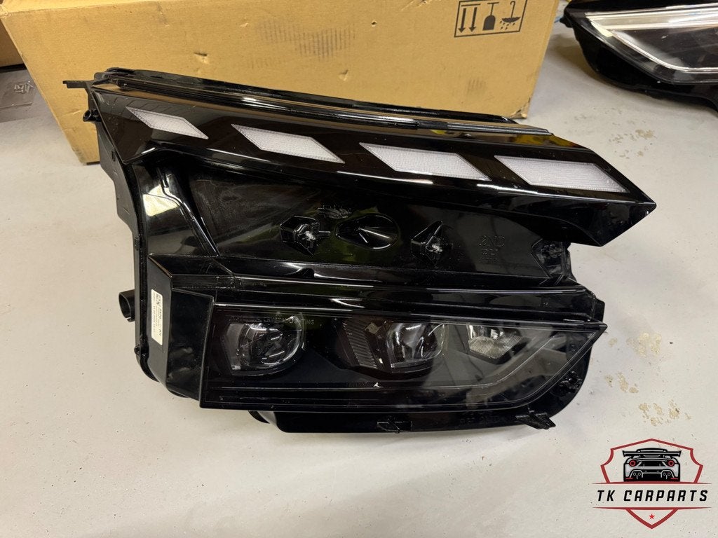 Skoda enyaq 2025+ full led koplamp Rechts 5lb941036, Tr. Vaclava Klementa 869
293 01  Mlada Boleslav, CZ, Skoda, Skoda Auto a.s.