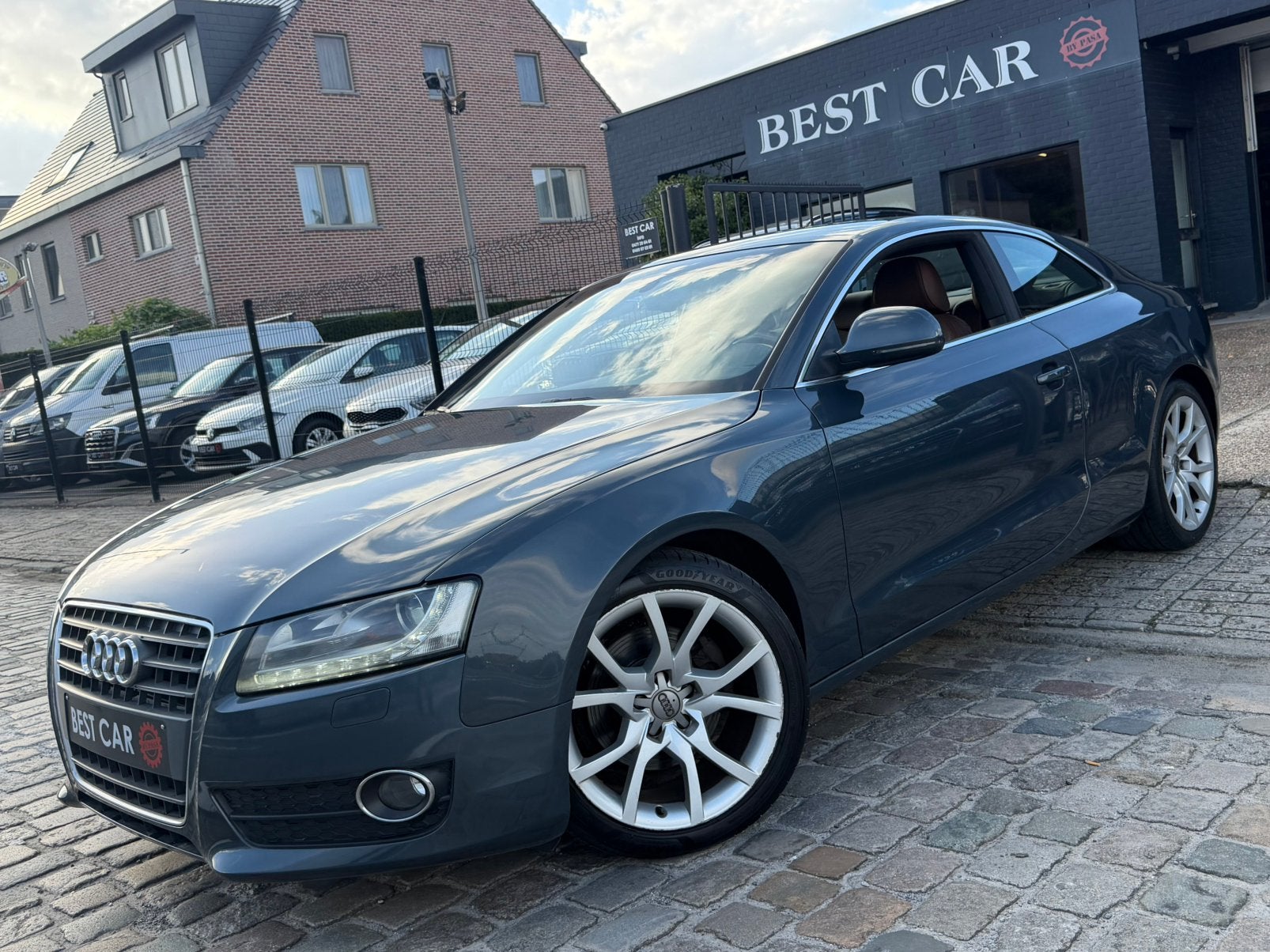 Audi A5 2.0TDi * Coupe * Euro5, Auto's, 4 cilinders, Parkeersensor, Zilver of Grijs, A5