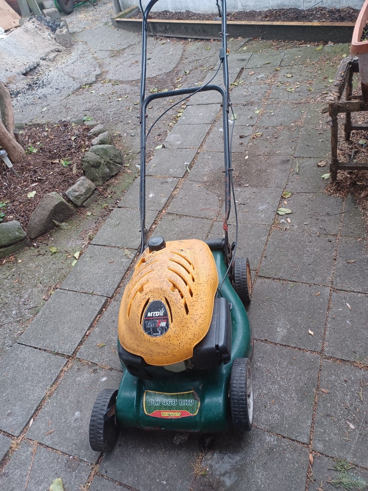 Tondeuse à gazon, Jardin & Terrasse, Enlèvement, Utilisé, Tondeuses à gazon à essence