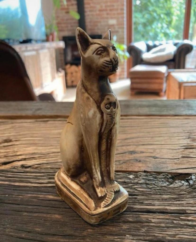 Ancient Egyptian cat Bastet goddess of protection, Ophalen of Verzenden, Zo goed als nieuw
