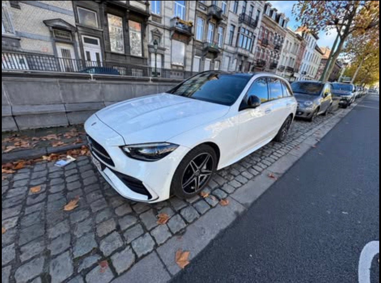 Mercedes-Benz C 300 e T AMG Line 2022 — BTW aftrekbaar, Auto's, Mercedes-Benz, Particulier, C-Klasse, 360° camera, ABS, Achteruitrijcamera