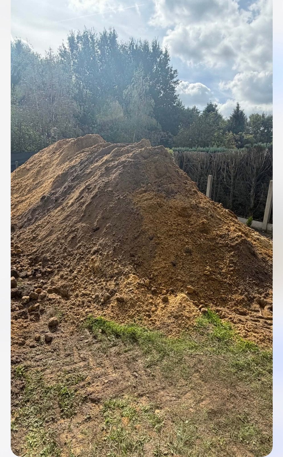GRATIS – BRUINE GROND / AARDE, Ophalen of Verzenden
