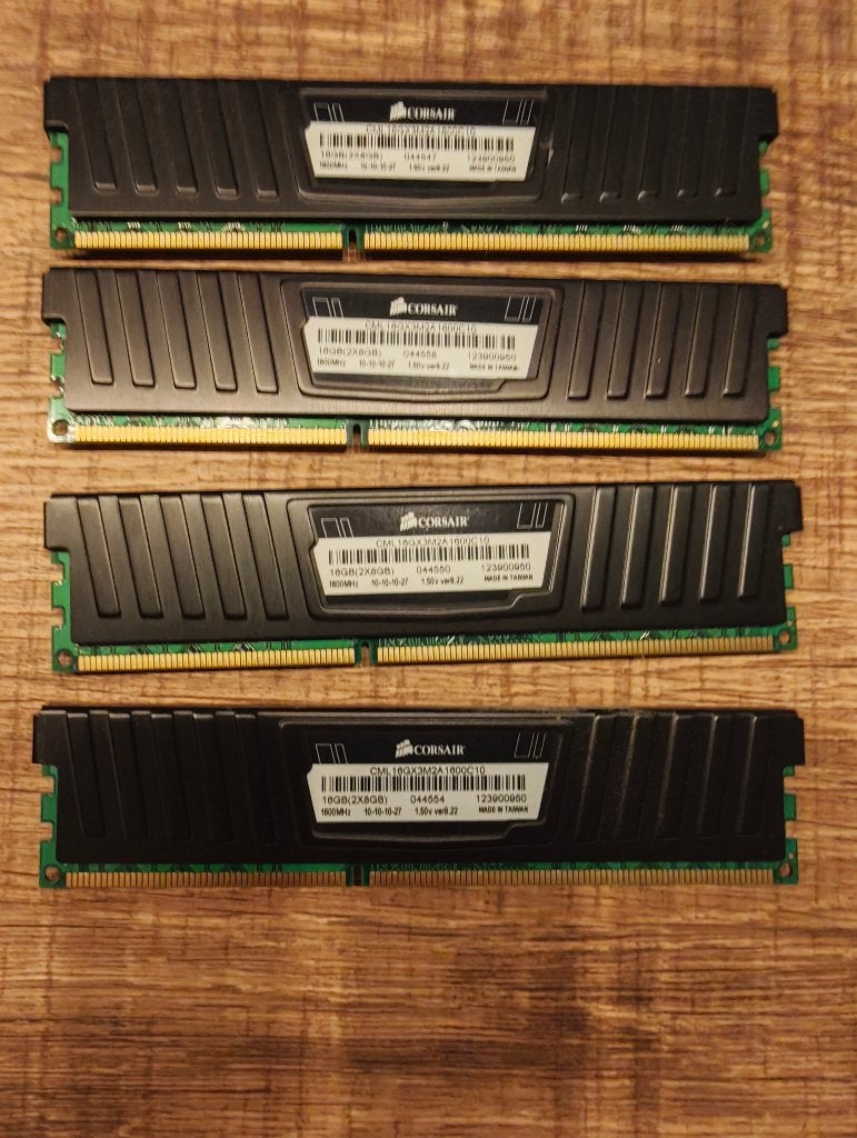 32gb corsair DDR3 - CML16GX3M2A1600C10 16GB(2X8GB) 1600MHz, Ophalen, Gebruikt, 32 GB, DDR3