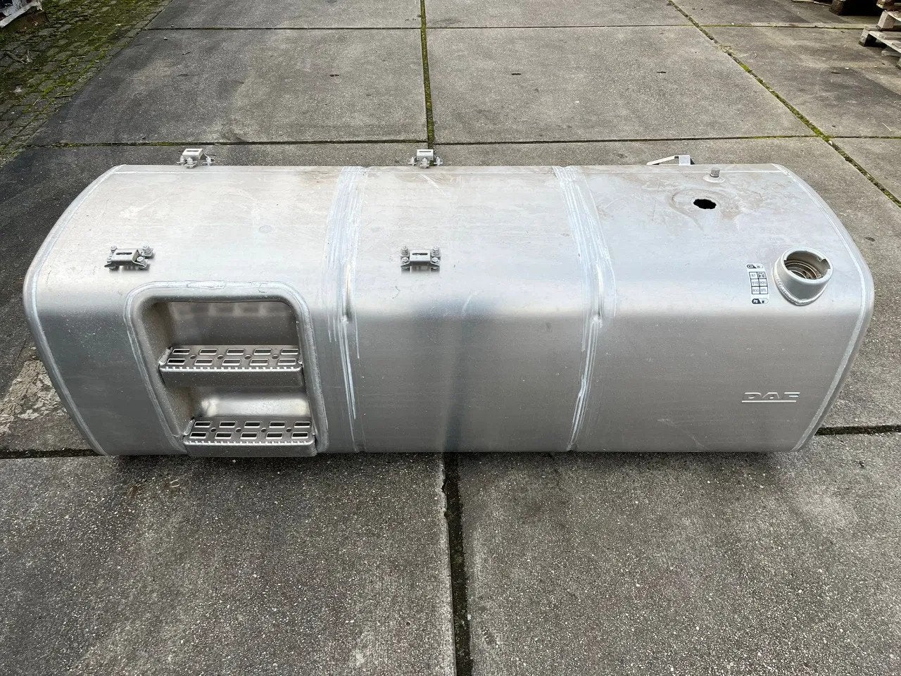 DAF Brandstoftank diesel 665L 2311216, Gebruikt, DAF, Brandstofsystemen