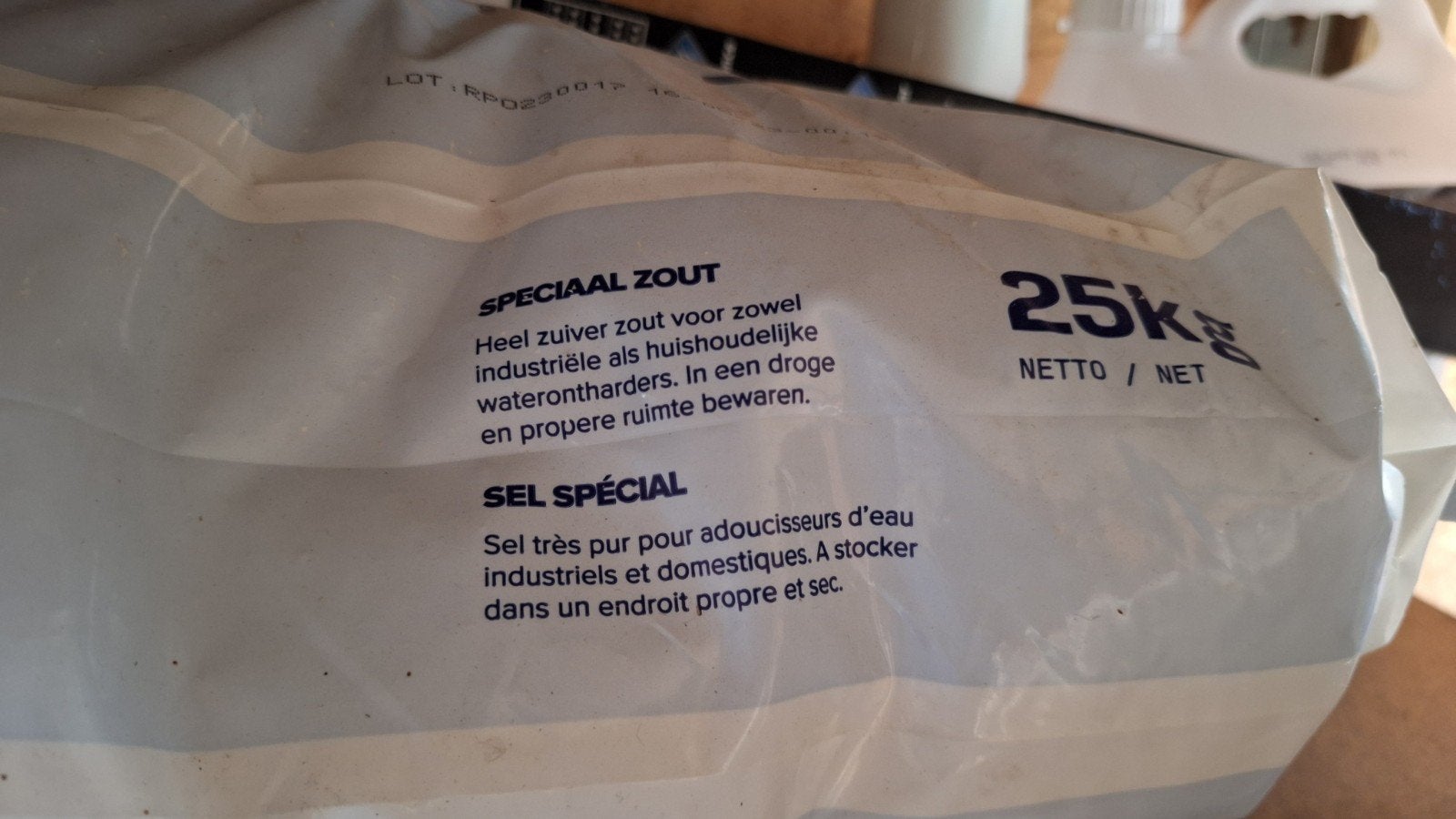 GRATIS zout waterzuivering, Ophalen, Nieuw, Waterontharder met zout