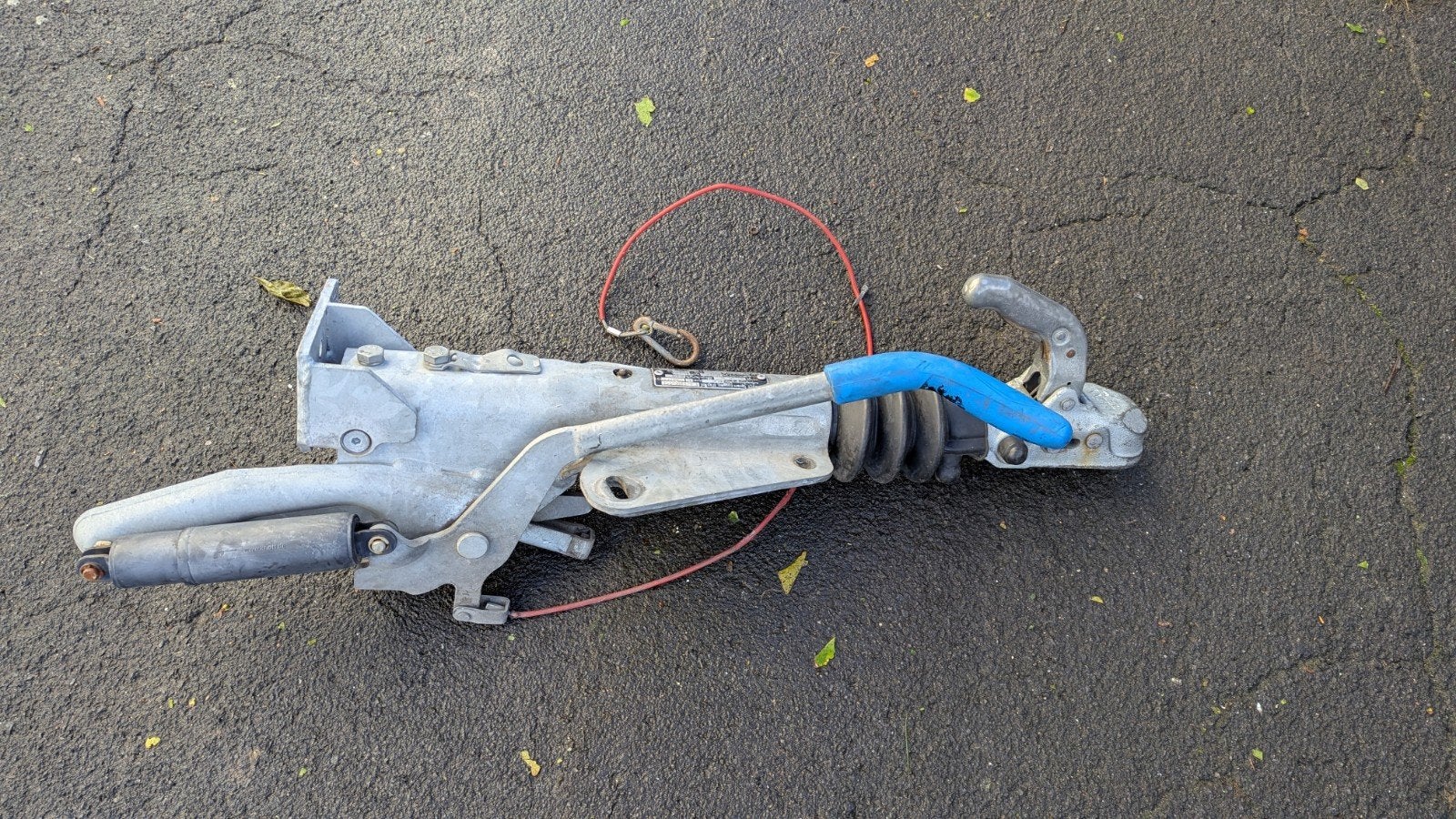Knott oplooprem koppeling 2700kg, Ophalen, Gebruikt