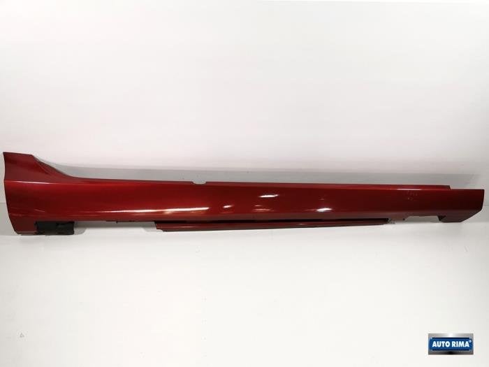 Dorpel rechts van een Volvo V40 (702), Gebruikt, -, -, Ophalen of Verzenden