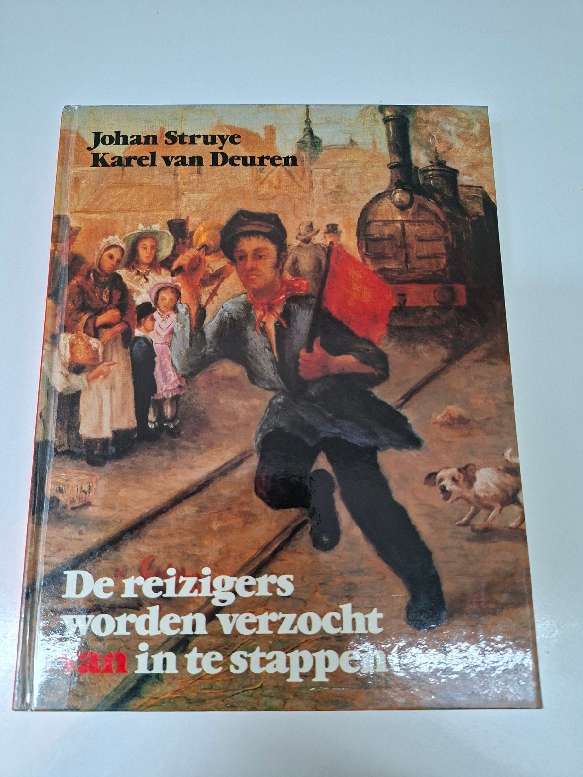 De reizigers worden verzorgd van in te stappen, 1980, Ophalen of Verzenden, Gebruikt, Trein, Boek of Tijdschrift