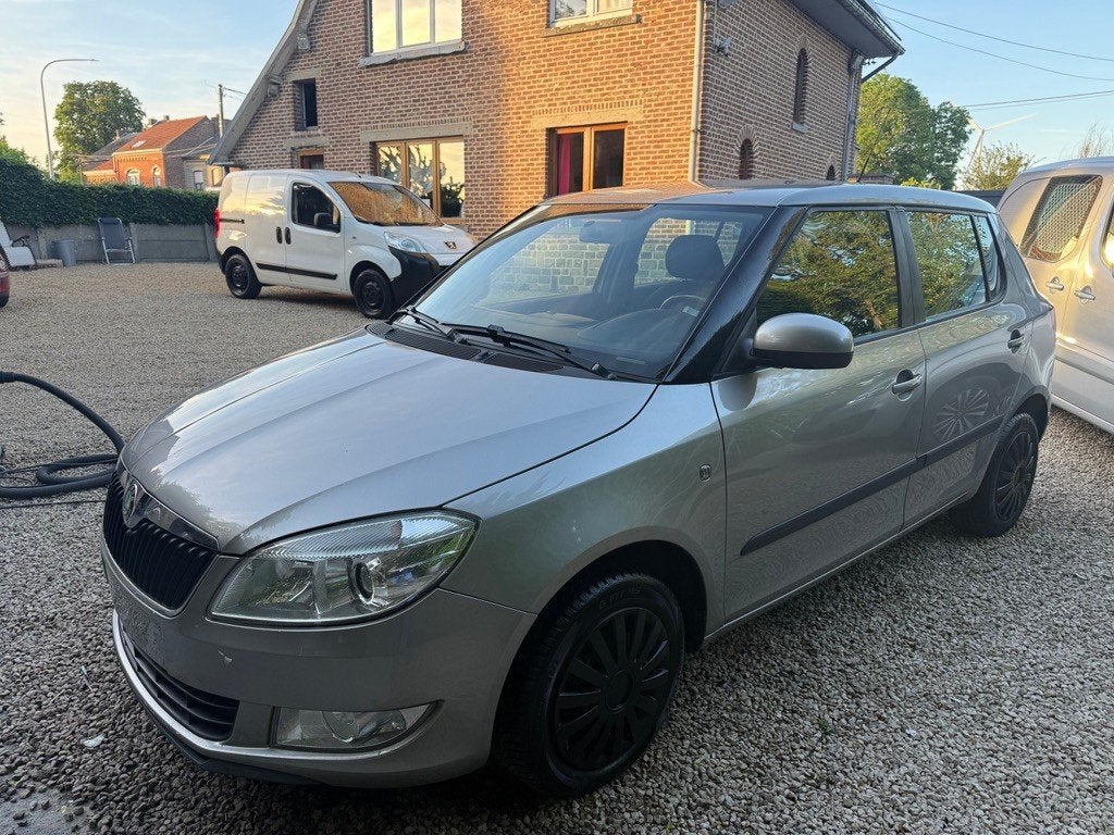 SKODA FABIA 1200 TDI AIRCO 1 JAAR GARANTIE, Auto's, Voorwielaandrijving, Stof, Beige, Particulier