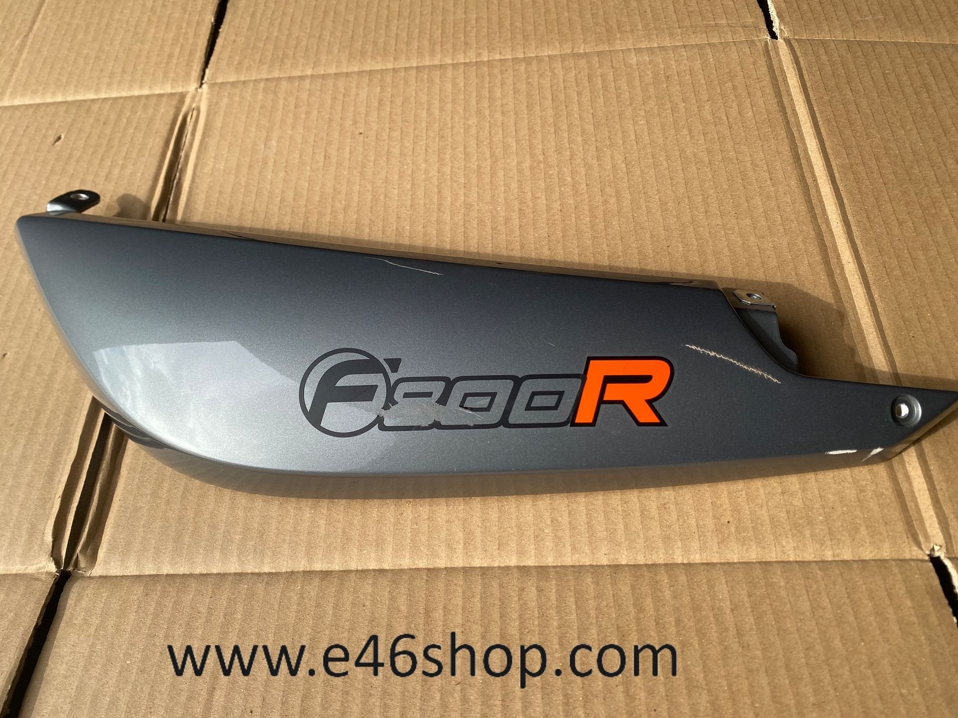 BMW F800 KAP LINKS ACHTER GRANITE GREY OE 46637728135, -, Utilisé, -, -