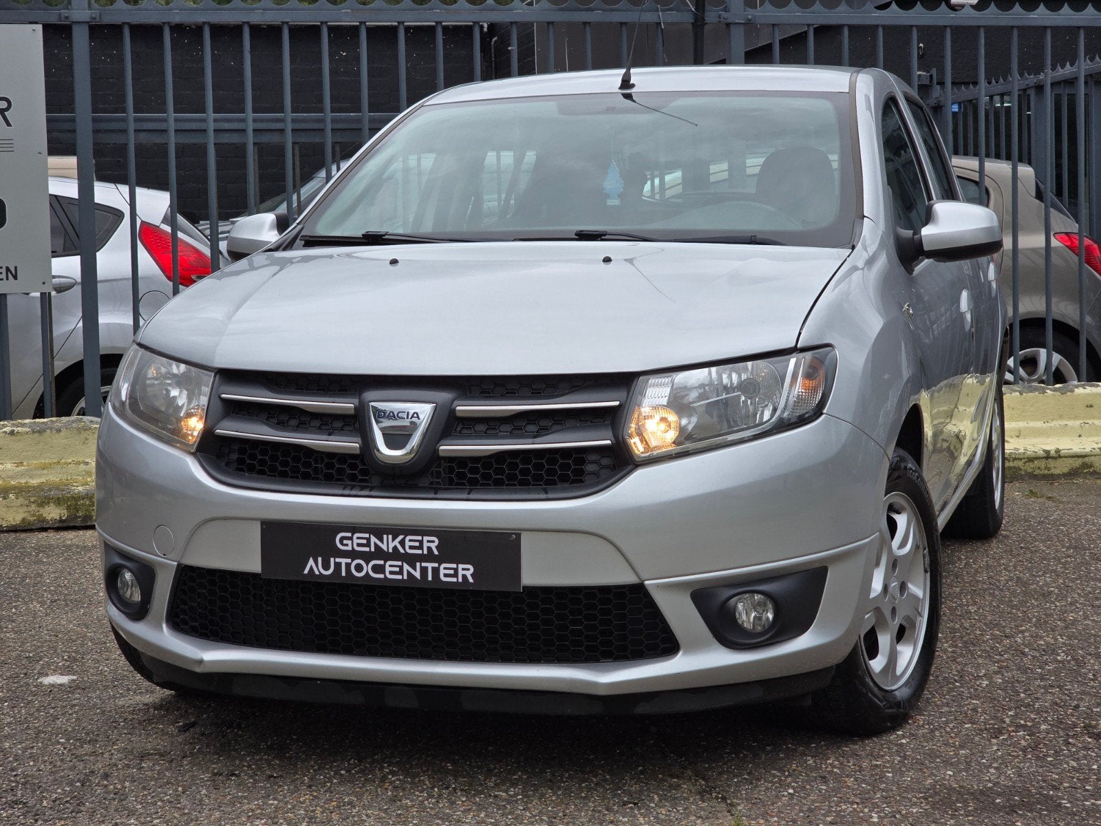 GARANTIE Dacia Sandero 1.0 Petrol Tce/Navi, Achat, Entreprise, Boîte manuelle, Sandero