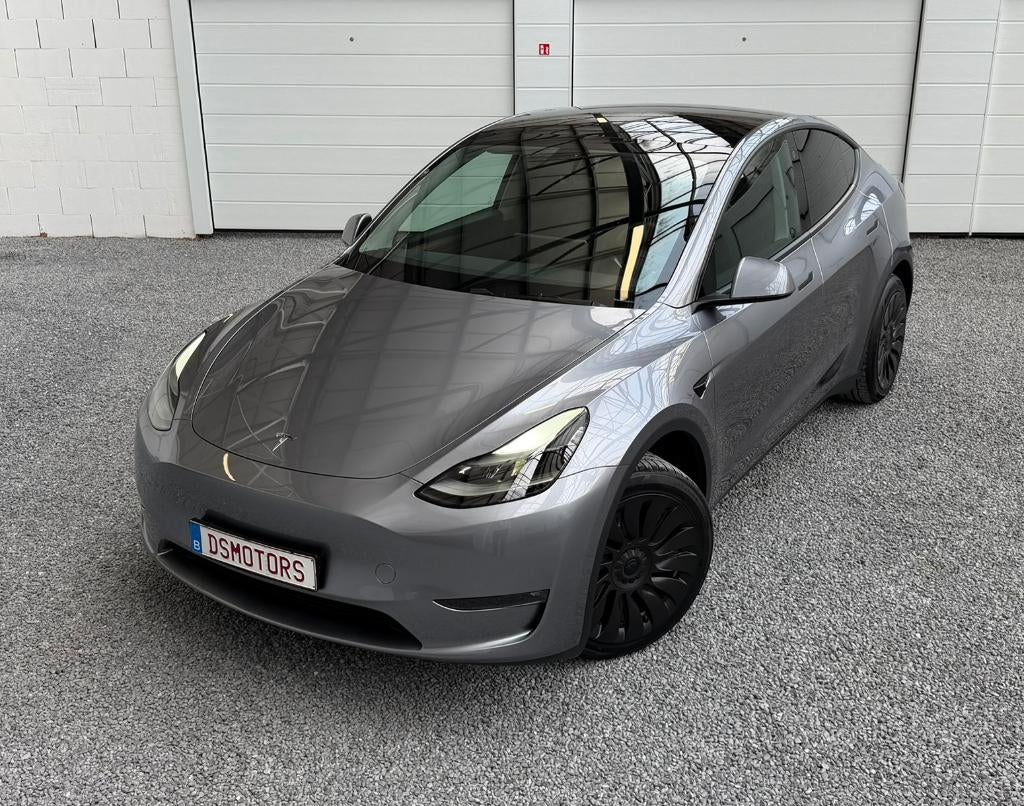 Tesla Model Y AWD Dual Motor Long Range | Tesla trekhaak, Autos, Tesla, Argent ou Gris, Achat, Euro 6, Entreprise