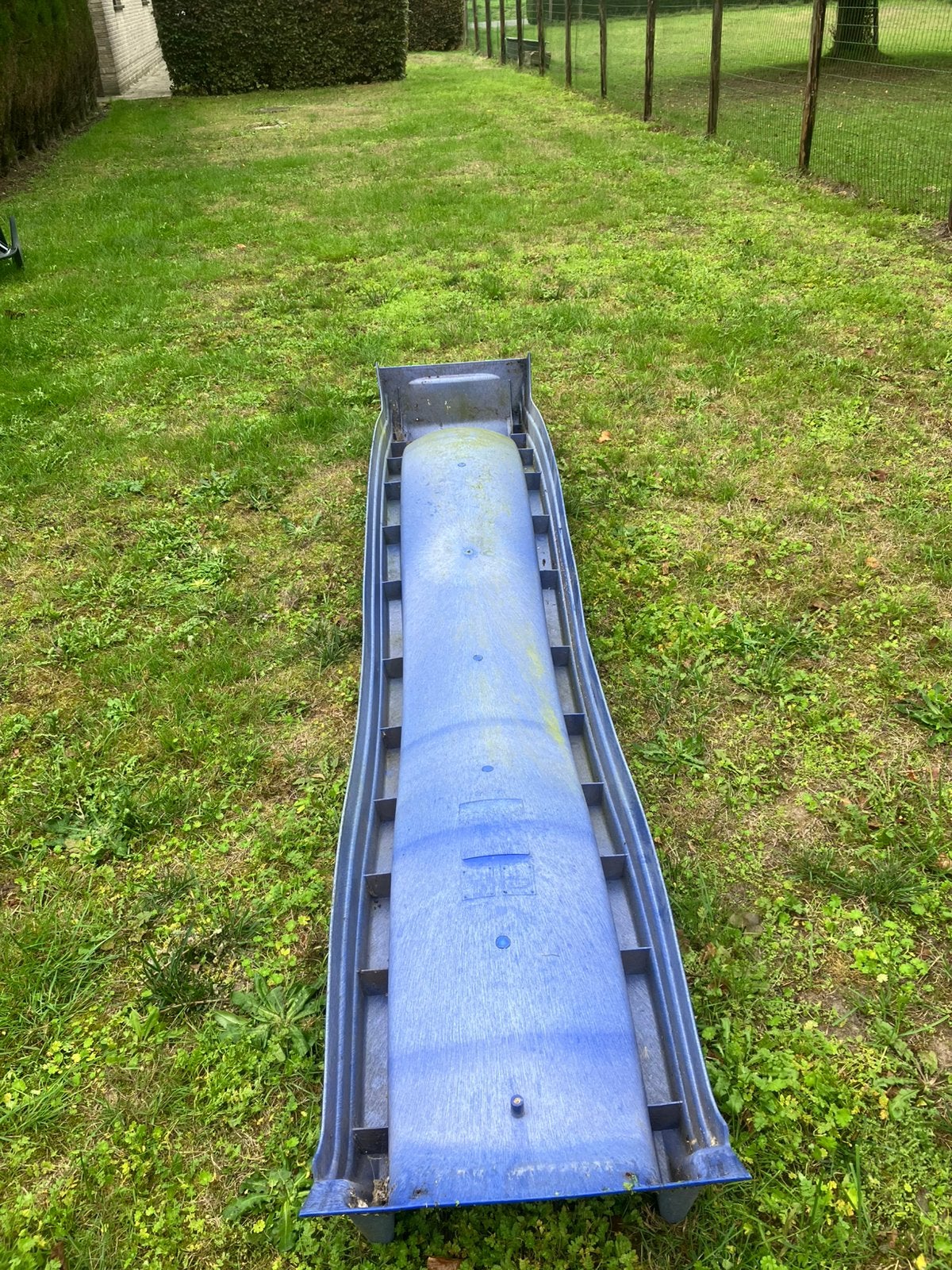 Glijbaan gratis, Enlèvement, Utilisé, Toboggan