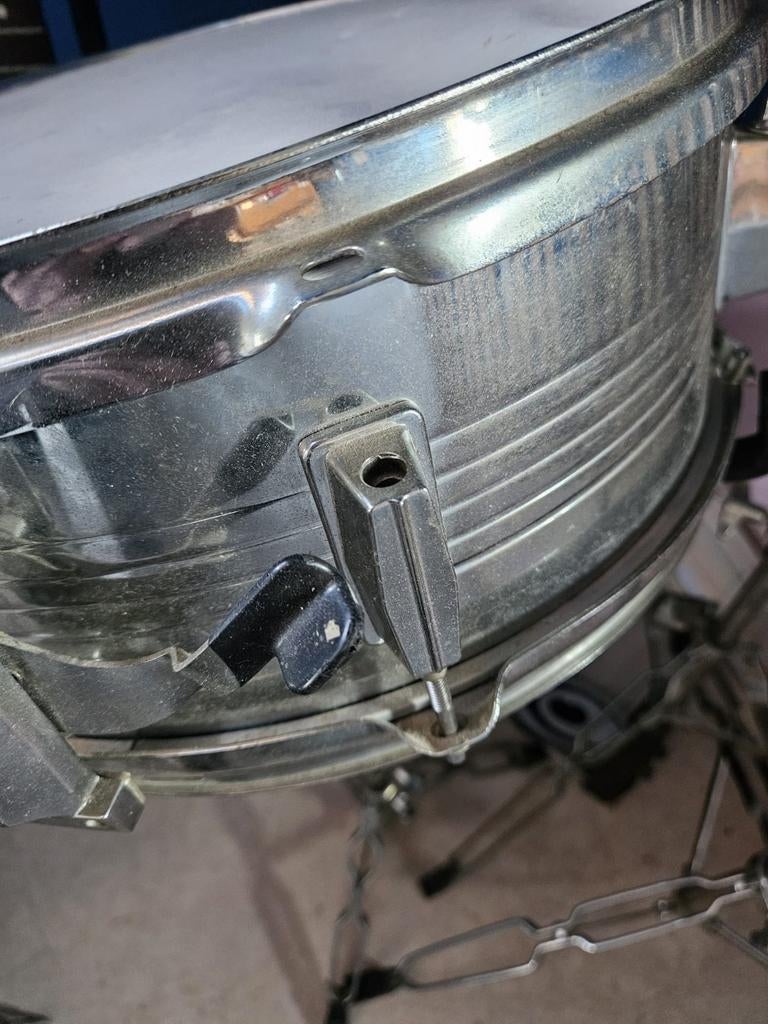 Drum zilver en blauw stagg, Ophalen