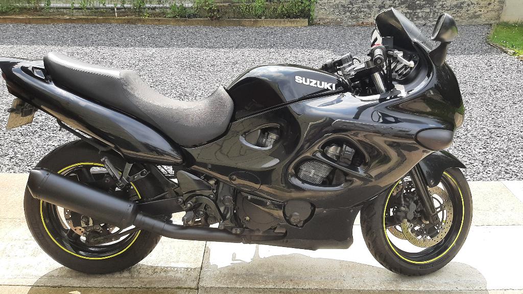 Suzuki GSXF 750, Occasion, Particulier, 4 cylindres, 750 cm³