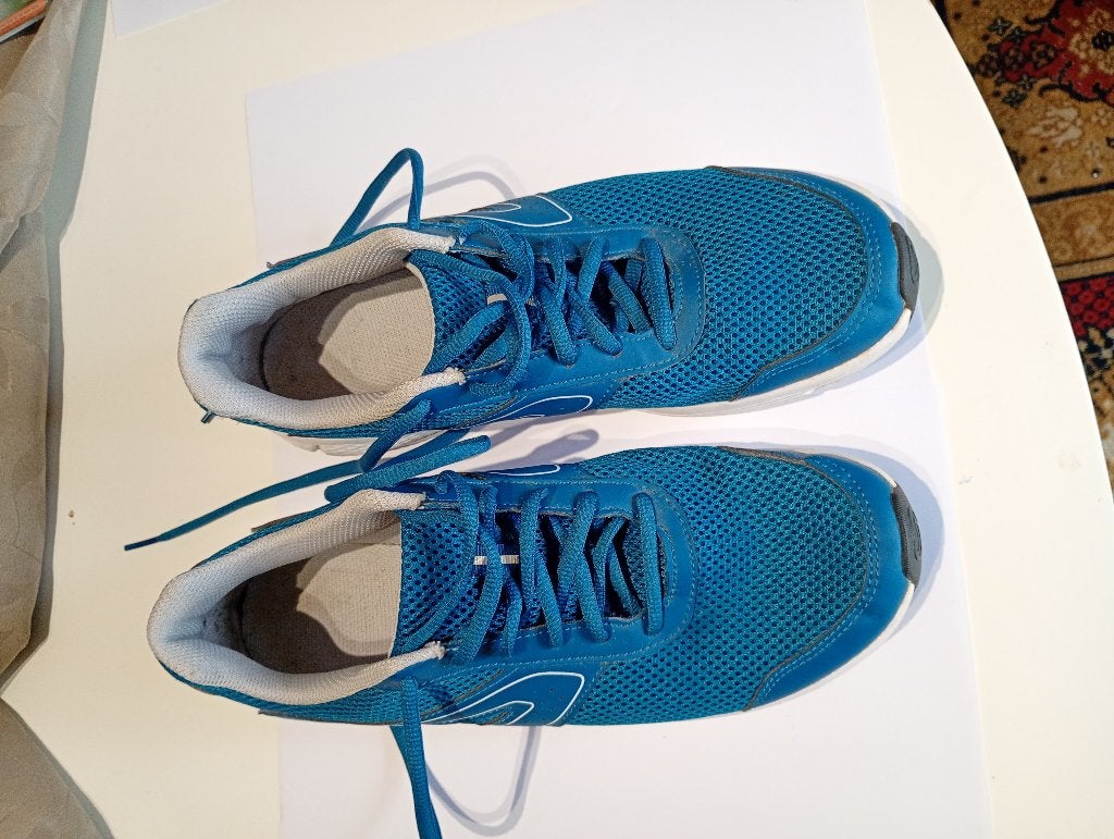 Kalenji sportschoenen - maat 42, Overige merken, Hardloopschoenen, Ophalen of Verzenden, Zo goed als nieuw