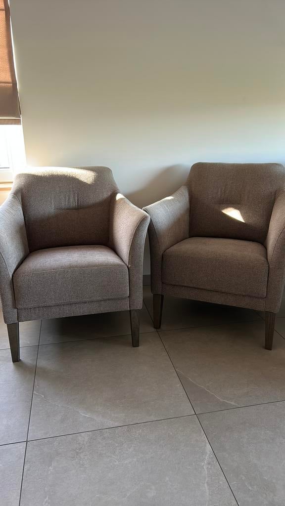 2 leuke bruine zeteltjes, Huis en Inrichting, Fauteuils, Ophalen, Zo goed als nieuw