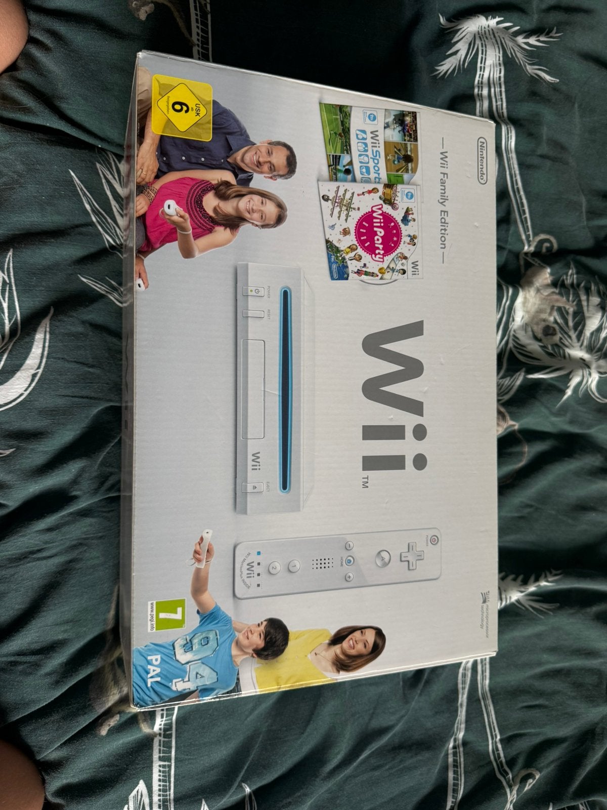 Wii family edition, Games en Spelcomputers, Ophalen, Zo goed als nieuw