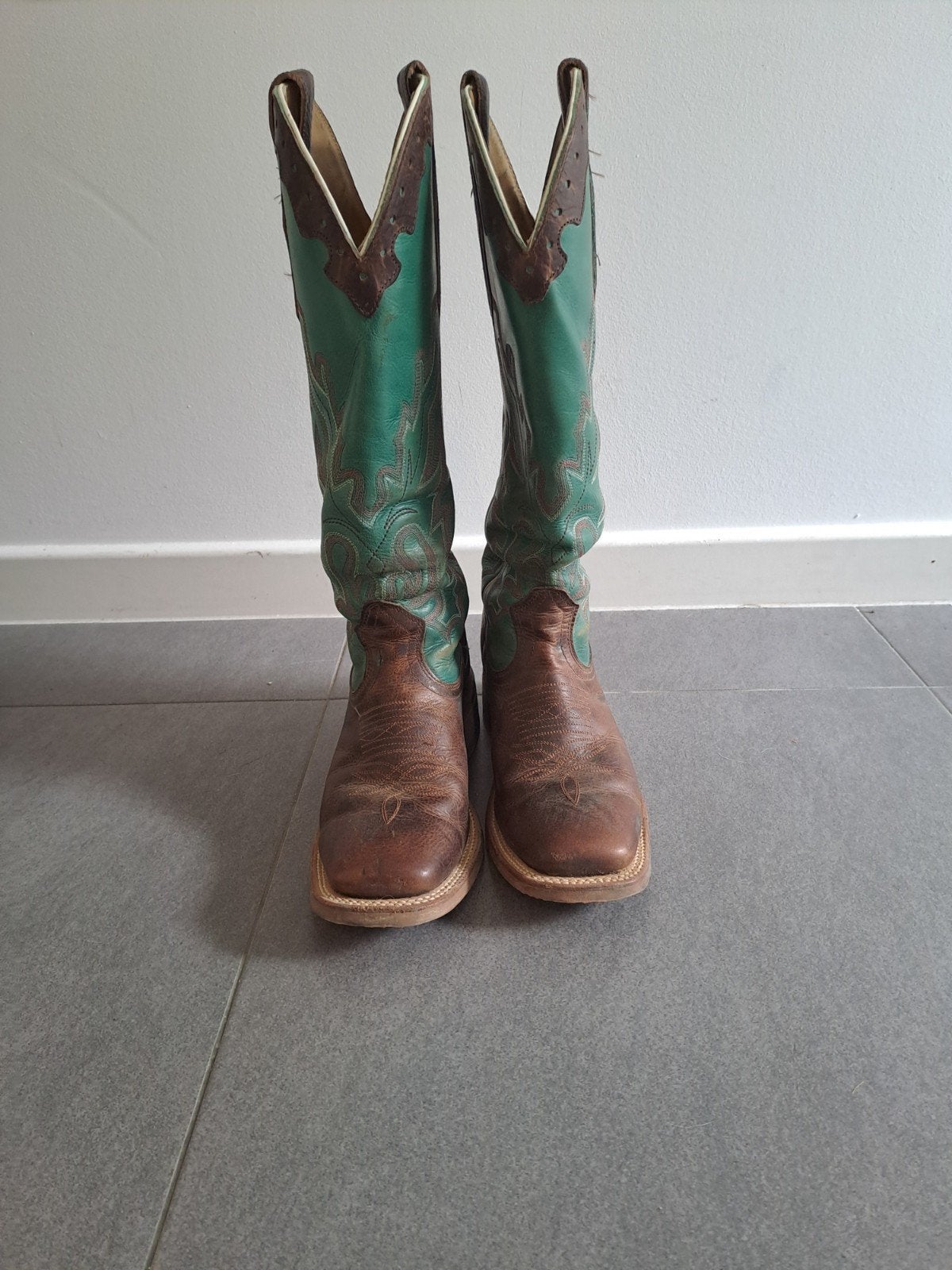 2 paar cowboy rijlaarzen, Animaux & Accessoires, Vêtements d'équitation, Enlèvement