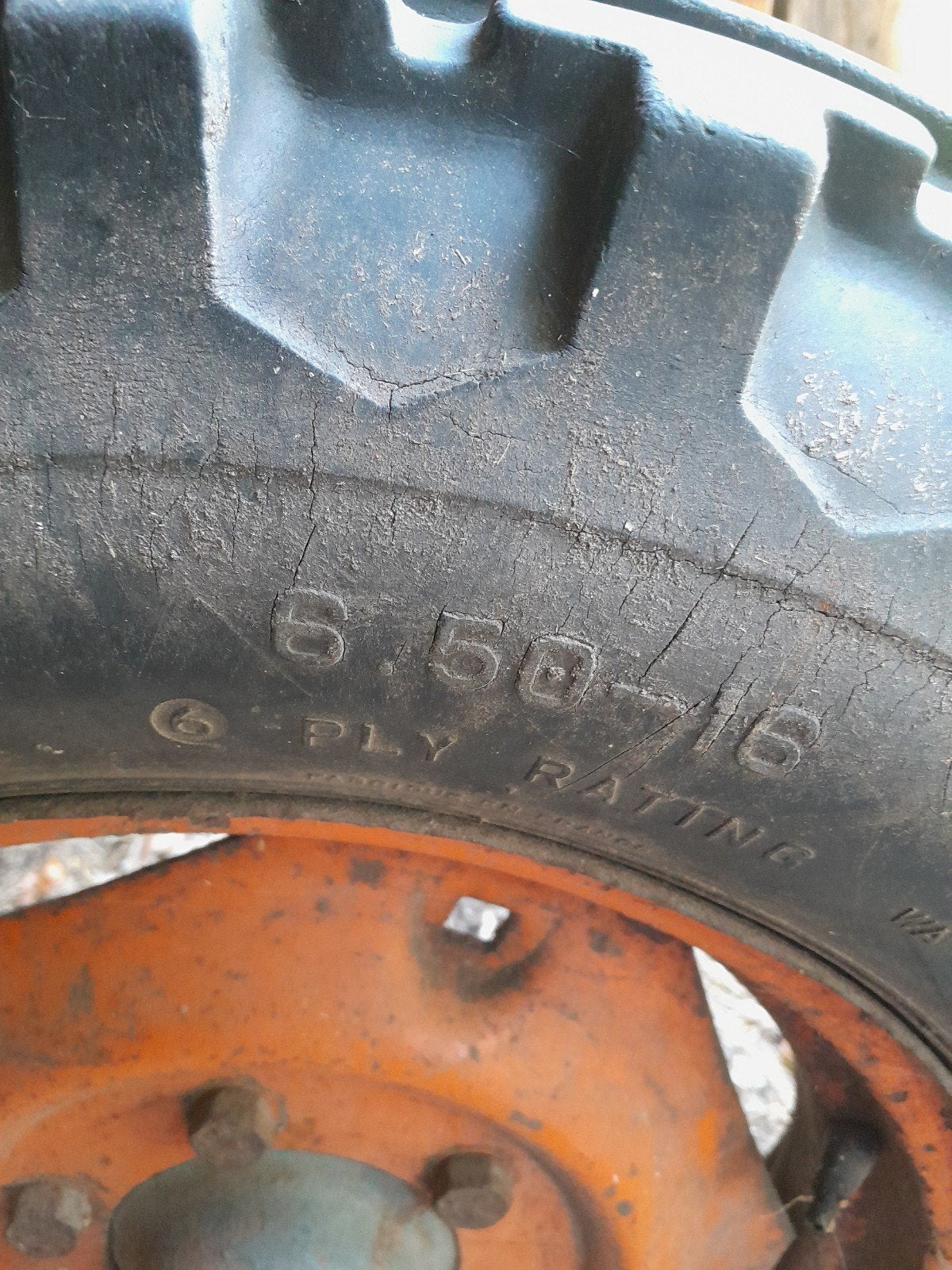 gevraagd traktor voorband, Auto-onderdelen, Ophalen of Verzenden