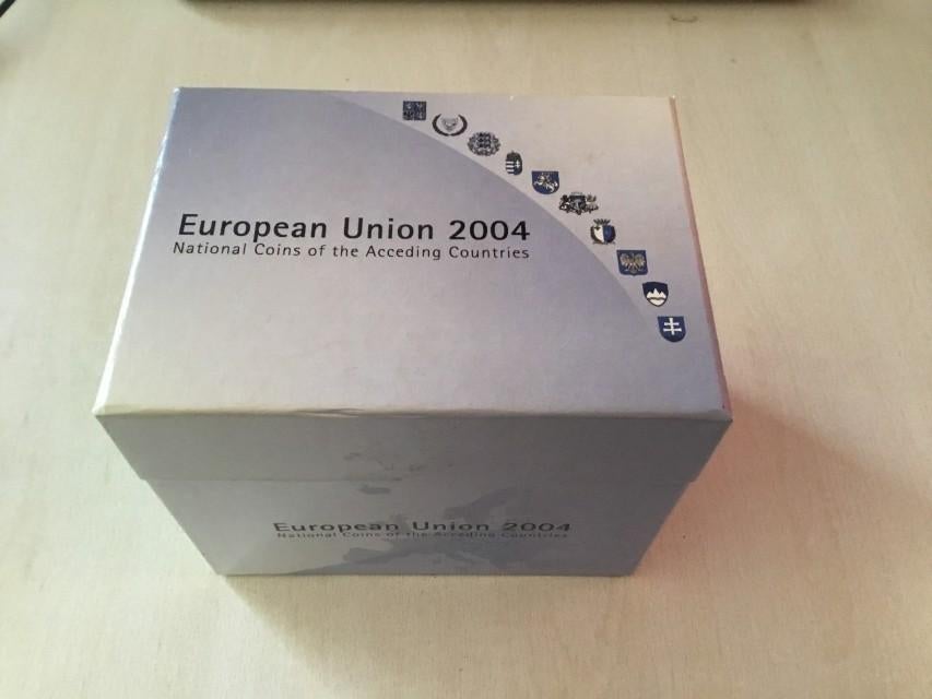Europese Unie 2004 boxset, Postzegels en Munten, Ophalen of Verzenden, Overige landen, Setje