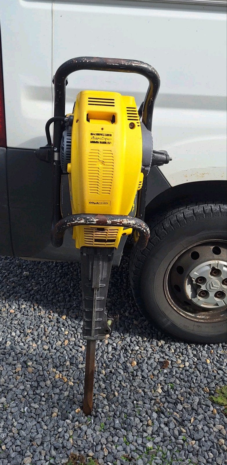 Marteau piqueur, Brise béton ATLAS COPCO COBRA PRO, Enlèvement