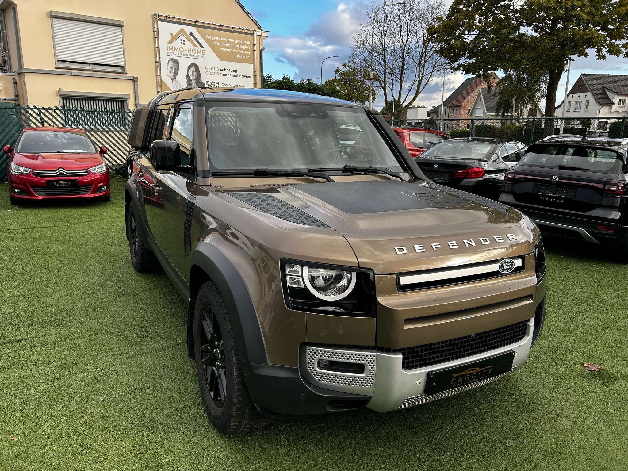 Land Rover Defender 110 2.0 Bi-Turbo D240 S PANO  LED, Autos, Cuir, Achat, 204 g/km, Noir