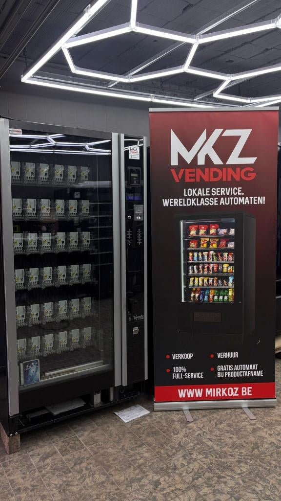 Vendo drankautomaat met liftsysteem refurbished + garantie, Verzamelen, Automaten | Overige, Ophalen of Verzenden, Zo goed als nieuw
