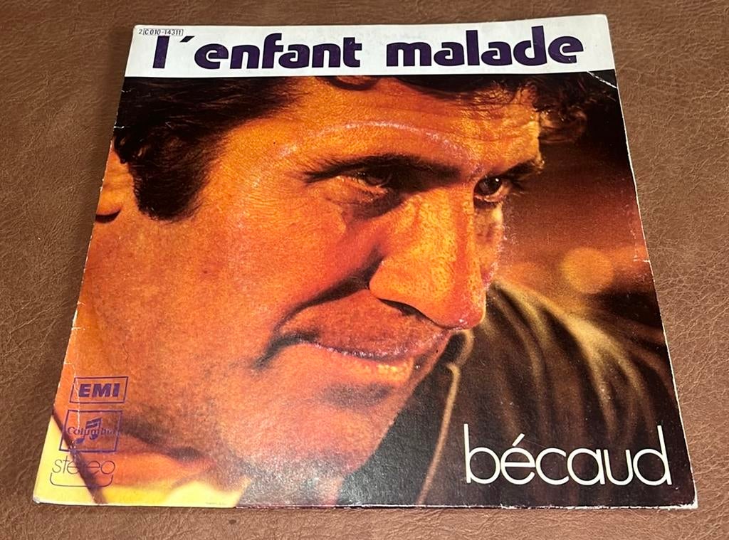 Gilbert Bécaud ‎– L'Enfant Malade - 7” vinyl single - FR, Ophalen of Verzenden, Gebruikt, Single