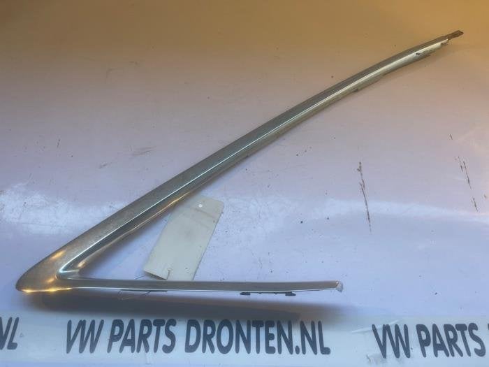 Bande décorative d'un Audi A8, -, 3 mois de garantie, Audi, Utilisé