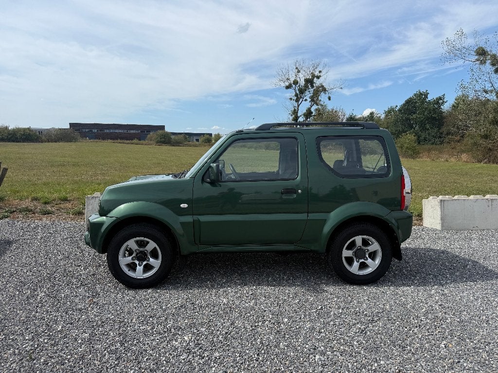 Suzuki Jimny 1.3 85CH **4X4 Clim Attelage**, Autos, Suzuki, Achat, 63 kW, Entreprise, Boîte manuelle