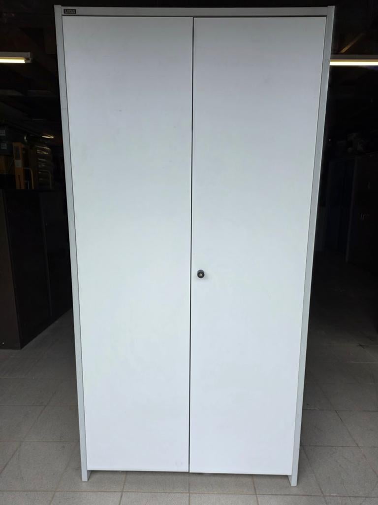 Houten kast Lukas, Huis en Inrichting, Kasten | Lockerkasten, Ophalen, Gebruikt