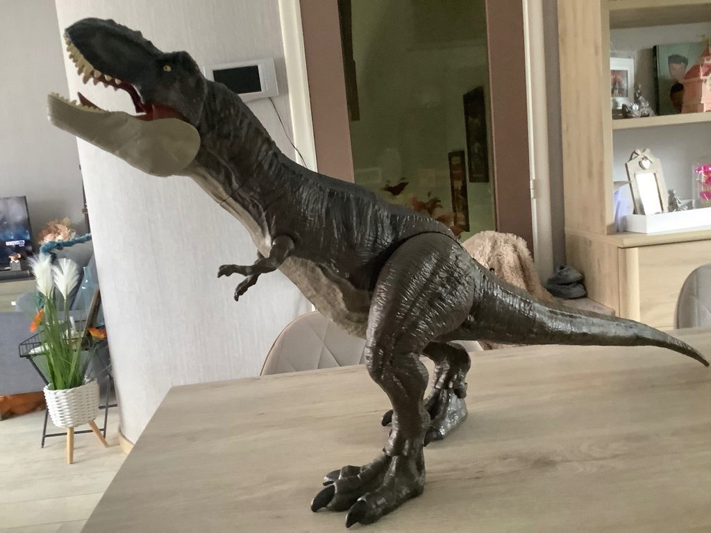 Grand personnage Jurassic World T-Rex (55x100 cm), Enfants & Bébés, Jouets | Figurines, Enlèvement ou Envoi, Comme neuf