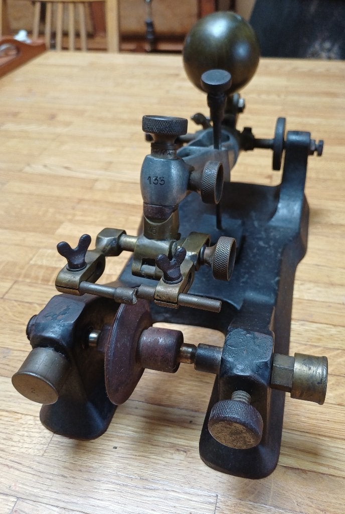 Antieke diamantslijpmachine, Ophalen