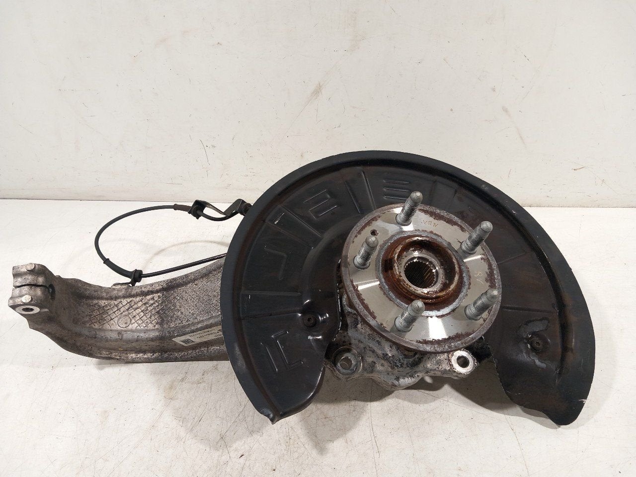 Wielnaaf rechts voor Tesla Model S, Onderdelen@venauto.nl, Van der Ven Autorecycling B.V., Gebruikt, Ettenseweg 76, 4706 PB Roosendaal, The Netherlands
