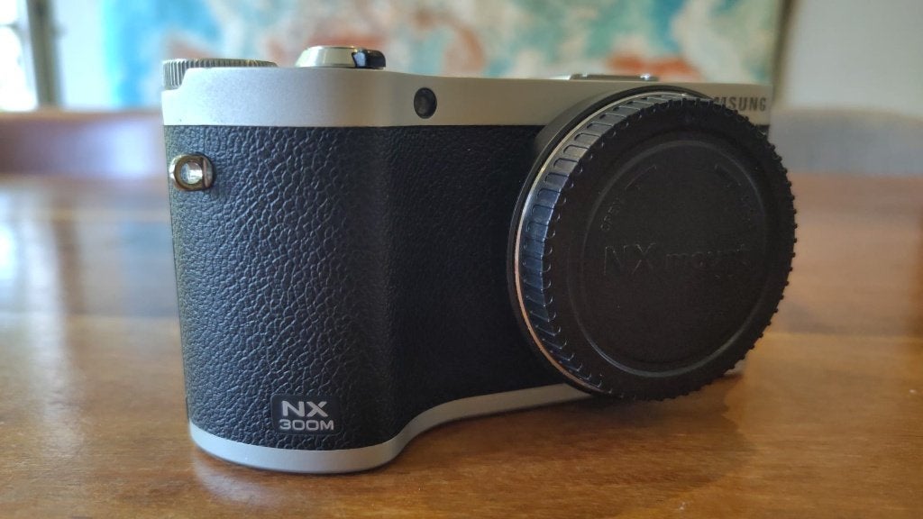 Samsung NX300M body zwart – APS-C 20,3 MP met 18-55mm lens, TV, Hi-fi & Vidéo, Appareils photo numériques, Sans zoom optique, 20 mégapixels