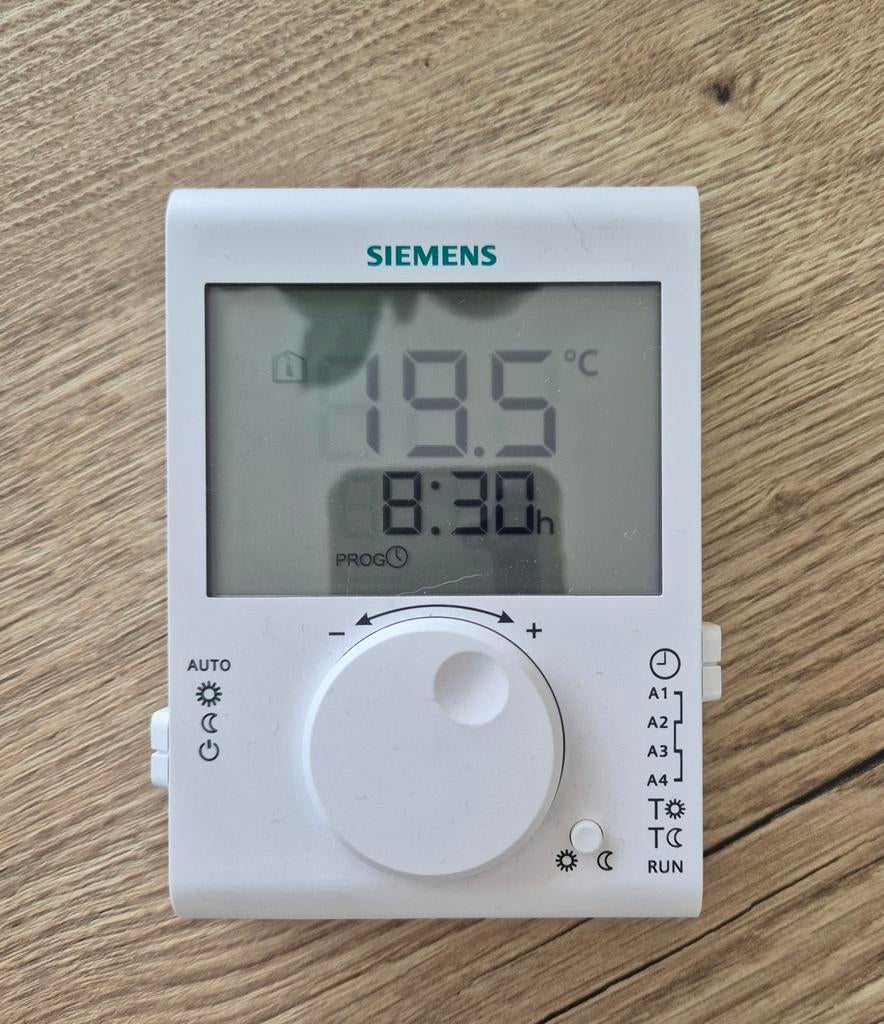 Thermostaat Digitaal Programmeerbaar Siemens, Doe-het-zelf en Bouw, Ophalen