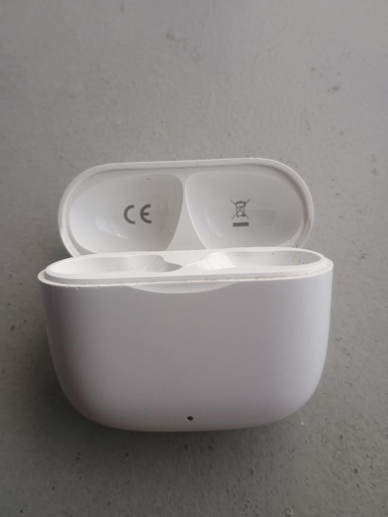 Étui de recharge pour Air Pod, Enlèvement ou Envoi, Comme neuf, Apple, Blanc